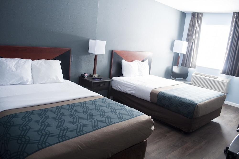 Econo Lodge Inn & Suites South Sandusky Eksteriør billede