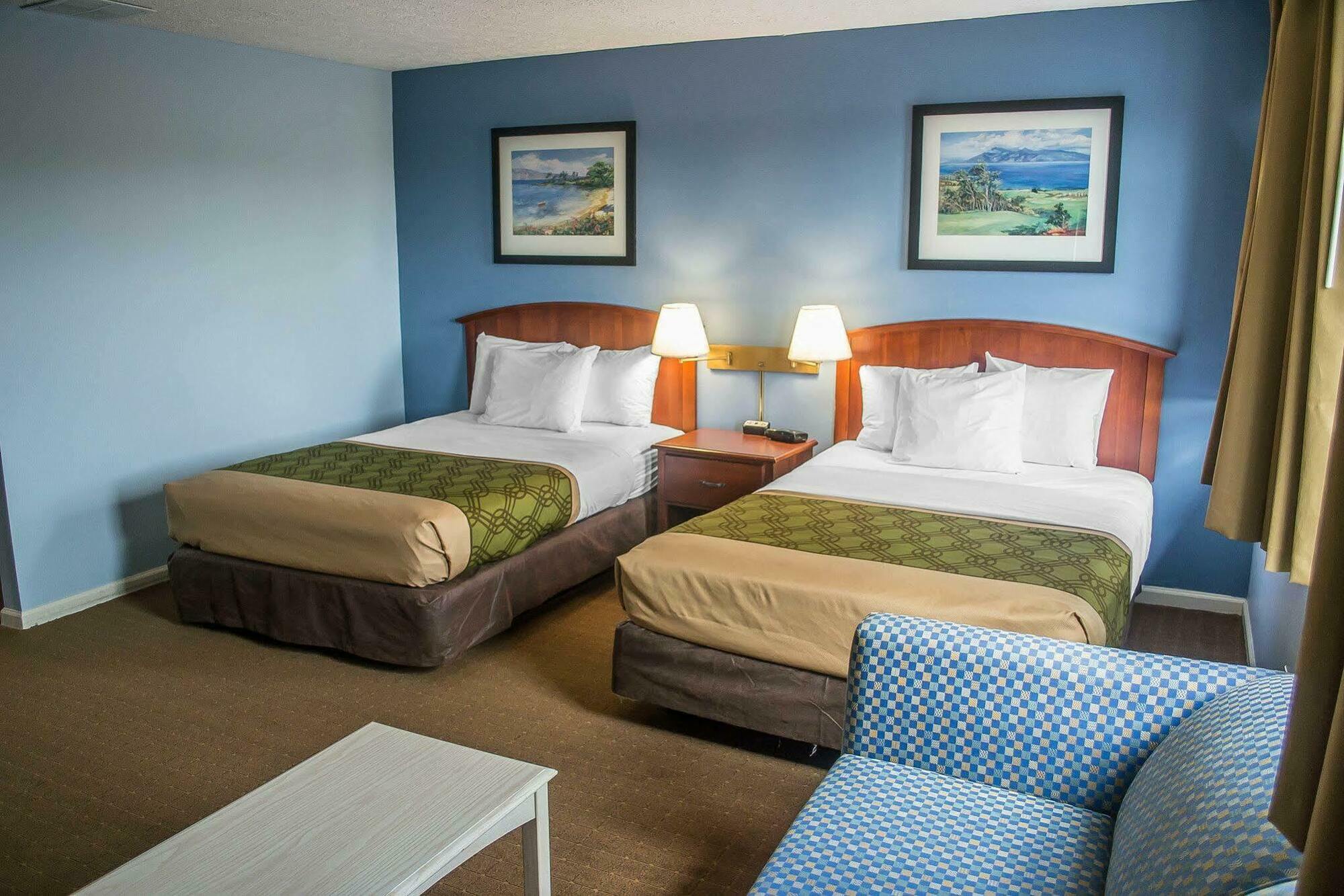 Econo Lodge Inn & Suites South Sandusky Eksteriør billede